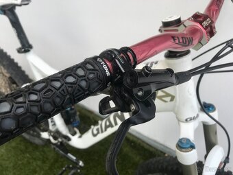 celoodpružené kolo Giant Reign 26" M - 2