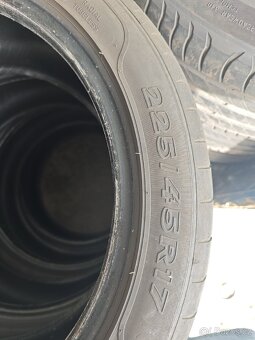 225/45 r17 - 2