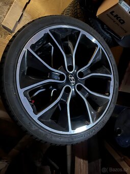 Kola hyundai i30n - 2