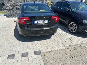 Volovo S60 r.2015 - 2