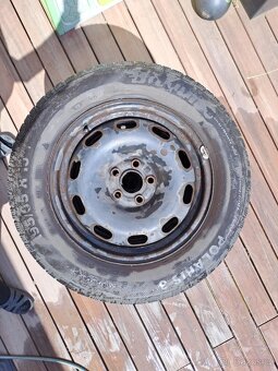 Zimní kola 195/65 R15 Barum Polaris 3 + plechové disky - 2