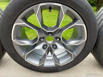 Zánovní Sada kol 235/45/r17 - 2