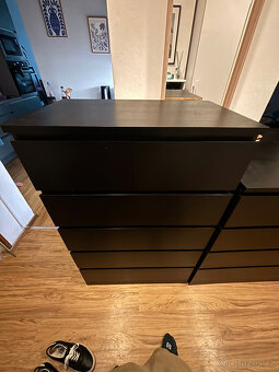 Komoda Ikea Malm se 6 zásuvkami - 2
