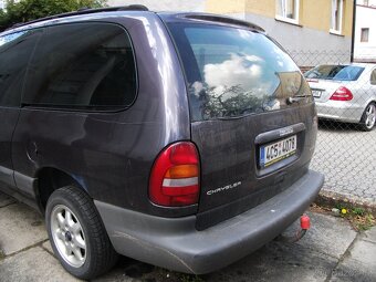 Chrysler Grand Voyager - 2