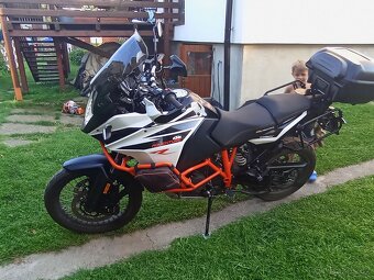 KTM 1090 Adventure R - 2