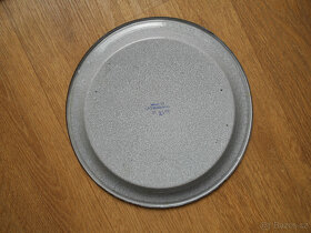 Starožitný, smaltovaný tácek. Zimní, vánoční motiv. - 2