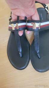 Patnofle sandály Tommy Hilfiger - kožené - 2