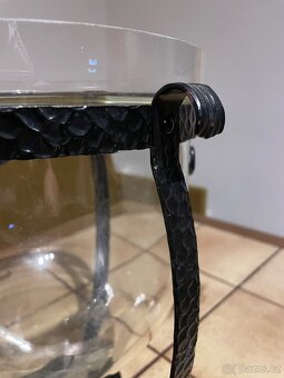 Ručně kovaný svícen se skleněným kalichem - 2