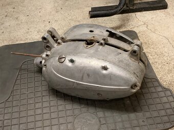 Nekompletní motor Jawa 50 Pionýr - 2