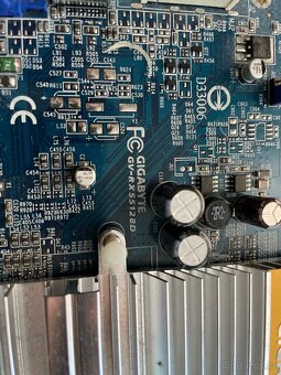 Grafická karta GigaByte GV-RX55128D - 2