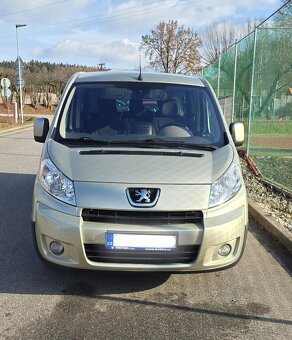 Peugeot Expert Tepee 2.0 HDi (8 míst) - 2