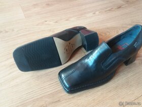 Nové kožené boty na podpatku - 2