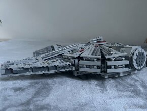 Lego Falcon - 2