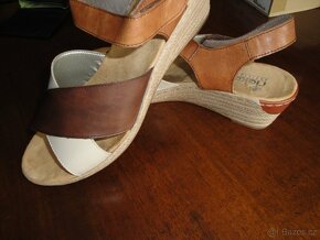 Kožené sandály nové - 2