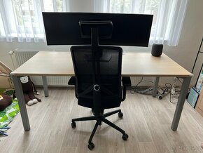 Kancelářské stoly, židle a skříňky k prodeji - 2