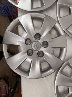 Poklice originál Hyundai 15" (R15) - 2