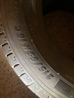 Pneu letní 215/65 R16C Michelin - 2