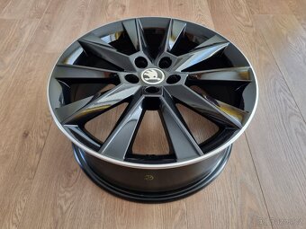 Alu Savio black R17 Škoda Fabia 3/Rapid 1ks - 2
