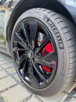 Audi OEM S3 alu kola - R18 225/40 - 2