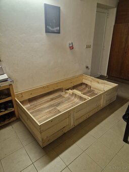 Box pro štěňata - 2