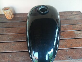 Nádrž čz 125 t,b - 2