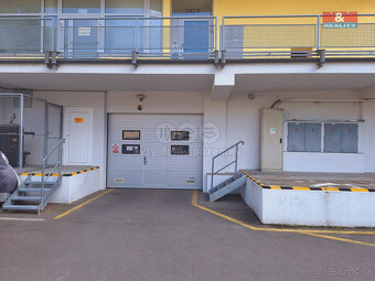 Pronájem garáže, 19 m², Pardubice, ul. třída Míru - 2