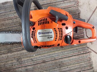 Husqvarna 236 - 2