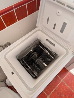 Vrchem plněná pračka Indesit - BTW L60400 EE/N - 2