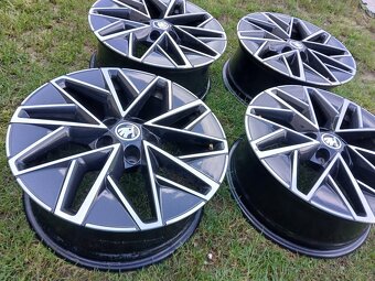 ALU kola,sada,ŠKODA SLAGARD,originál,205/55 R17,5x112,TOP - 2