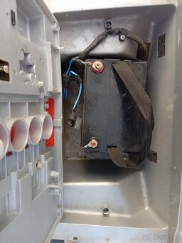 Dětské elektrické autíčko - 2