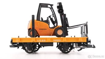 LGB 94003 klanicový vůz s vysokozdvižným vozíkem - 2