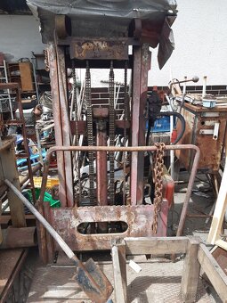 Prodám hydraulický zvedák - 2