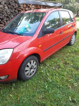 Ford fiesta,1.4 tdci,náhradni dily - 2