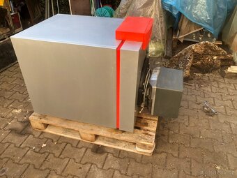 Prodám  kotel na olej  33 KW - 2