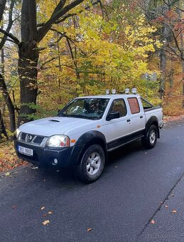 Nissan Navara - 2