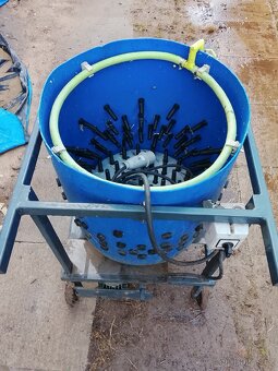 Škubačka drůbeže - 2