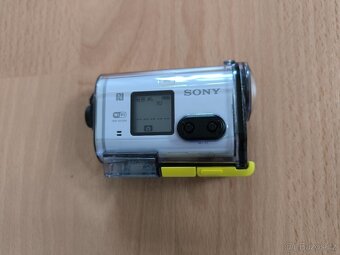 Sony HDR-AS100VW + sportovní set - 2