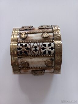 Šperkovnice /truhlička / krabička ze slonoviny - 2