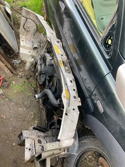 Chladičová stěna Freelander 1 - 2