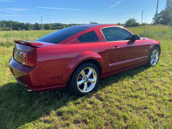 Ford Mustang 2006 - 2