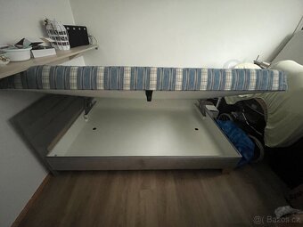 Rohová čalouněná postel s úložným prostorem - 2