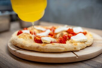 Pizzař pizzařka hledáme Hpp nebo brigádu - 2