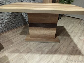 jídelní stůl a židle - 2