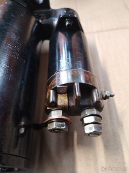 Moskvič díly startér - 2