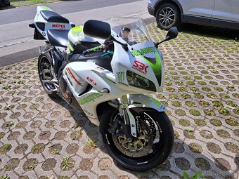 Honda cbr1000rr 2006 - 2