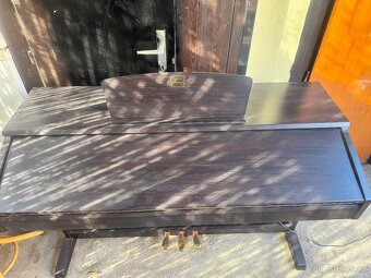 Prodám elektrické piano Yamaha - 2
