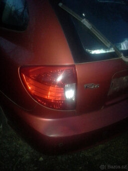 Kia Rio 2005 kombi- díly z vozu 1.4 benzín - 2