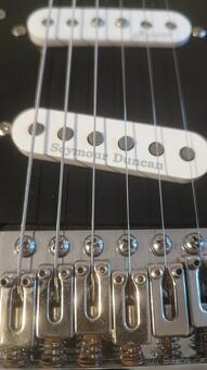 Harley Benton st-57 David Gilmour Black strat - 2