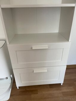Knihovna ikea - 2