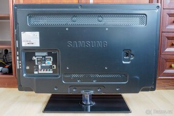 TV Samsung LCD FULL HD, 82cm - 2